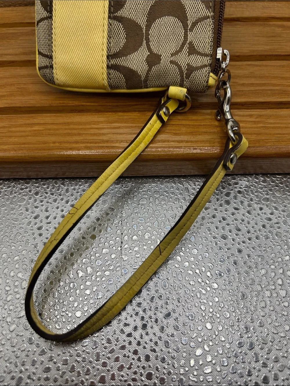 COACH 40028 Legacy Stripe Yellow Brown Monogram Zip Leather Wristlet Tag 6” X 4”